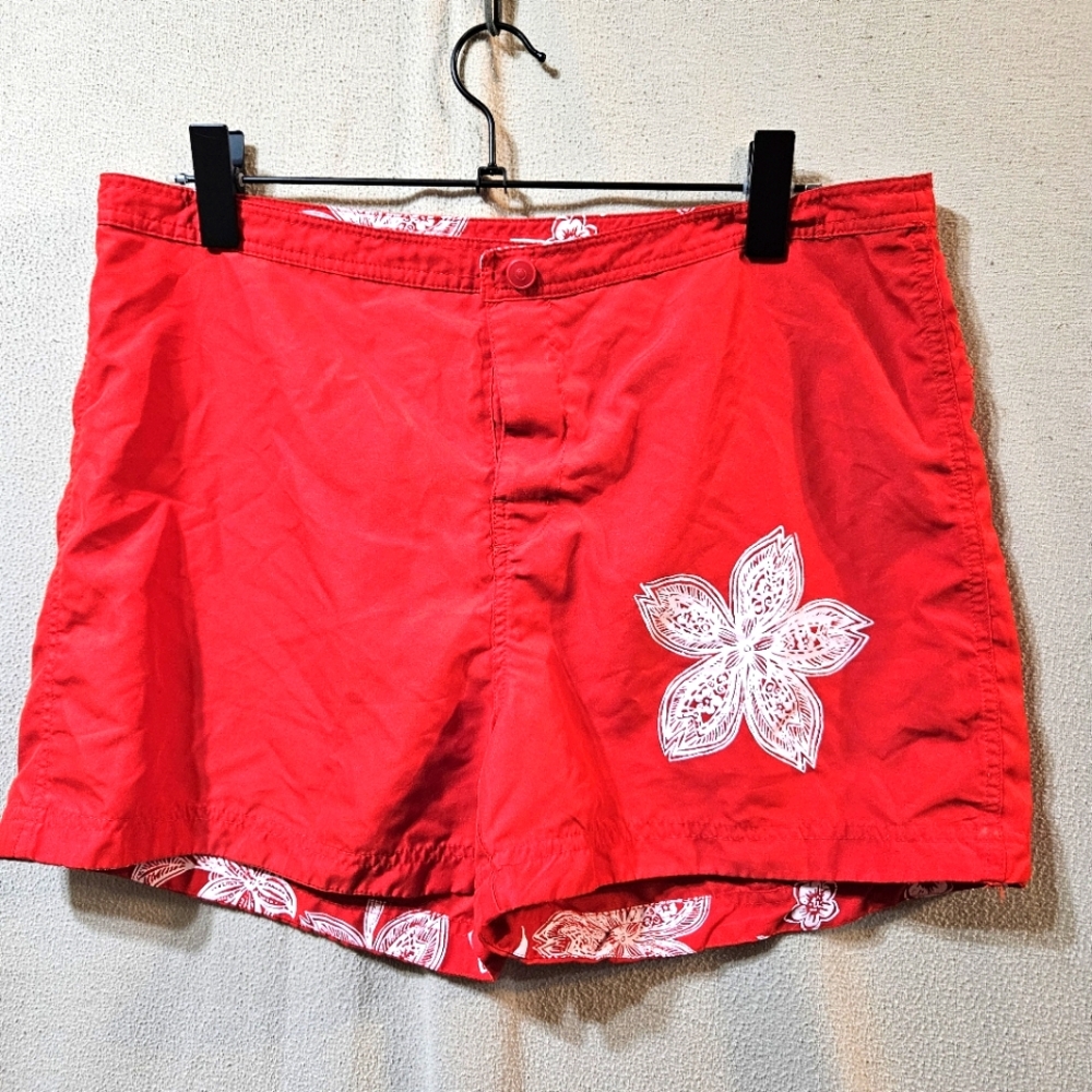 Levi's 725 Original Red Women's Shorts with White Floral Design